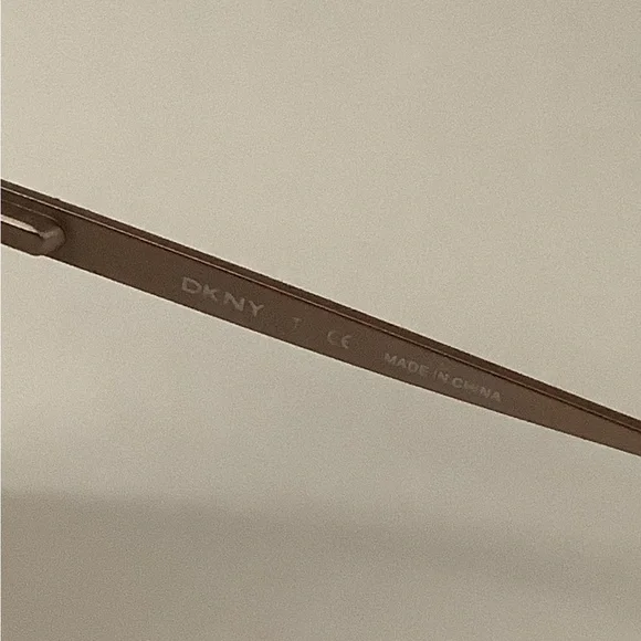 DKNY men Gold and Brown Sunglasses - Picture 4 of 7